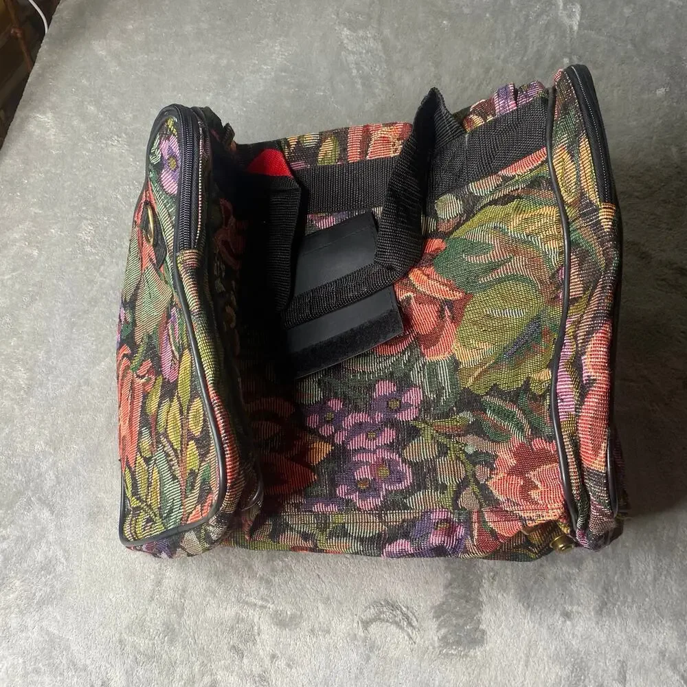 Vintage NWOT Tapestry Duffle Bag Travel Weekender bag